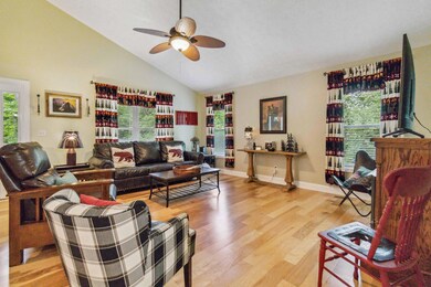 211 Stoneybrook Rd, Burnside, KY 42519 - photo 5