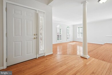 19819 Maycrest Way, Germantown, MD 20876 - photo 3