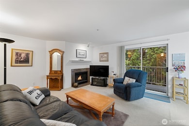 7453 Newcastle Golf Club Rd unit F203, Newcastle, WA 98059 - photo 4