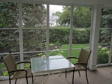 Porch - Enclosed