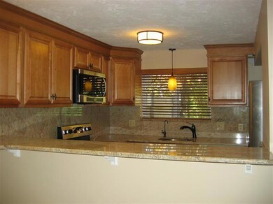 18 Heritage Dr unit 18, Buzzards Bay, MA 02532 - photo 4