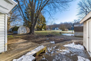 S_-_6421_Columbia_Rd_SW_-_008