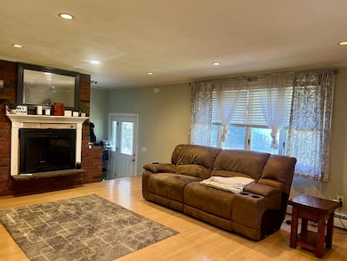 24 Lily St, Lynn, MA 01902 - photo 6