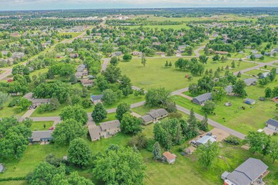 1009 Donna Dr NW, Alexandria, MN 56308 - photo 4