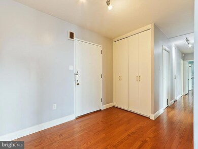 The Trianon unit 701, Bala Cynwyd, PA 19004 - photo 5