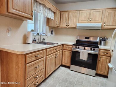 16B Snowberry - Kitchen view 2