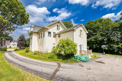 115 Grove St, Putnam, CT 06260 - photo 5