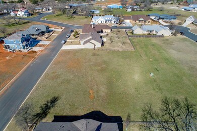 918 Hawthorn Ln unit 24, Fredericksburg, TX 78624 - photo 5