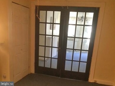 830 Hollins St, Baltimore, MD 21201 - photo 2