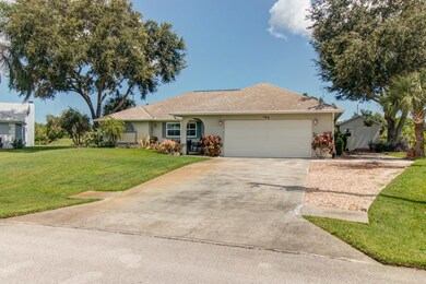 109 Curtis Cir, Sebastian, FL 32958 - photo 6