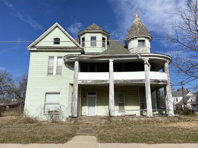 400 W Grand St, Whitewright, TX 75491 - photo 4