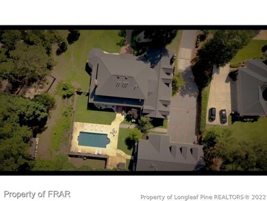 300 Forest Creek Dr, Fayetteville, NC 28303 - photo 3