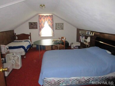 Upstairs bonus bedroom