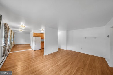 335 E Lancaster Ave unit B-11, Downingtown, PA 19335 - photo 4