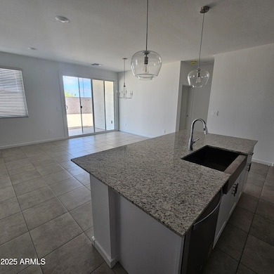 30509 W Oleander Way, Buckeye, AZ 85396 - photo 7