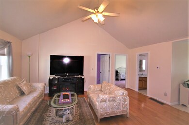 36 Glasgow Cir, Hudson, NH 03051 - photo 6