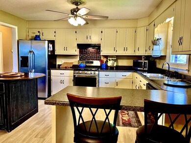 1196 New Hope Rd, Shelbyville, TN 37160 - photo 5