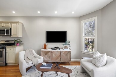 139 5th St unit B, Cambridge, MA 02141 - photo 6