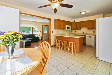 63 Wilson St, Spencer, MA 01562 - photo 6