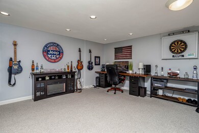 78 Lochmere Ln unit U415, Nashua, NH 03063 - photo 5