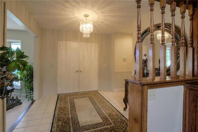 1008 S Prairie Ln, Raymore, MO 64083 - photo 3