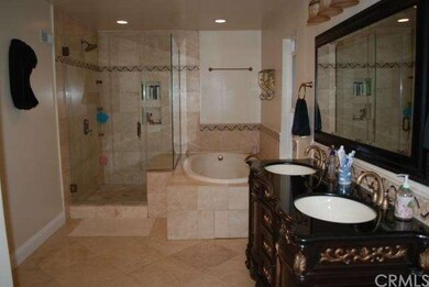Master bath with travertine stone, Jacuzzi tub, se