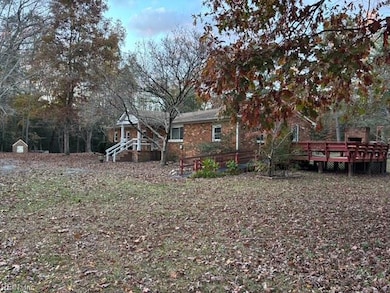 7501 Rhodes Dr, Windsor, VA 23487 - photo 3