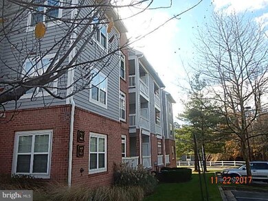 9411 Groffs Mill Dr unit 9411, Owings Mills, MD 21117 - photo 3
