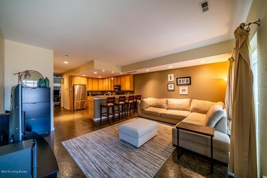 1015 Barret Ave unit 2, Louisville, KY 40204 - photo 5