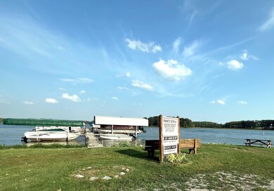 128 Ems D21 Ln, Syracuse, IN 46567 - photo 7