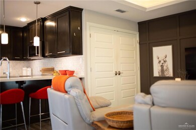 2202 Robin Ln, Mission, TX 78572 - photo 5