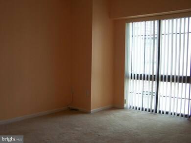 The Aurora Condominiums unit 1011, Silver Spring, MD 20910 - photo 6