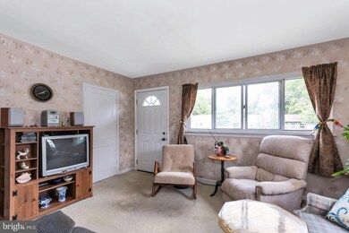 1418 Baetzel Ave, Gloucester City, NJ 08030 - photo 4