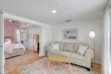 19067 SE Hillcrest Dr, Jupiter, FL 33469 - photo 6