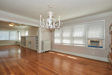 1137 Gunderson Ave, Oak Park, IL 60304 - photo 4