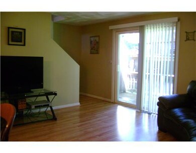 479 Providence St unit B4, Warwick, RI 02886 - photo 4