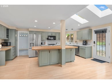 13465 SW Lancewood St, Beaverton, OR 97008 - photo 7