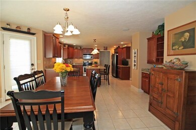 This  eat in kitchen provides plenty of space for 