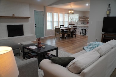 207 Oakhill Dr, Keene, TX 76059 - photo 2