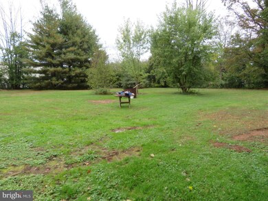 2930 E Walnut St, Colmar, PA 18915 - photo 4