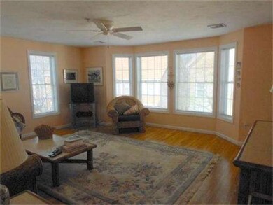 24 Centre Ave unit 4C, Boston, MA 02124 - photo 3