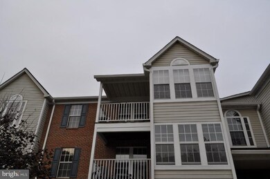 3570 Sherbrooke Cir unit 301, Woodbridge, VA 22192 - photo 2