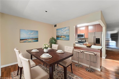 2828 Jackson St unit M5, Fort Myers, FL 33901 - photo 7