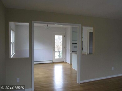 6704 Moly Dr, Falls Church, VA 22046 - photo 3