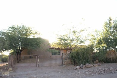 LABARGE FULL FRONT AND YARD