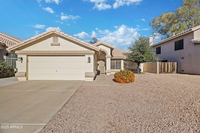 1250 W Canary Way Chandler - 208