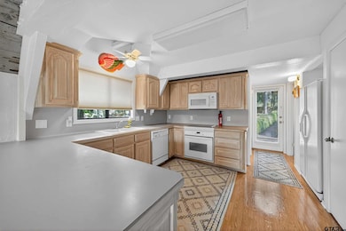 520 Hideaway Ln E, Lindale, TX 75771 - photo 6