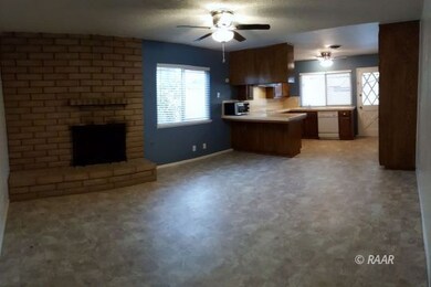 Family Room/Kitchen