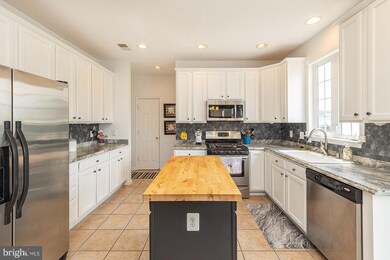 102 Gullane Ct, Stephens City, VA 22655 - photo 3