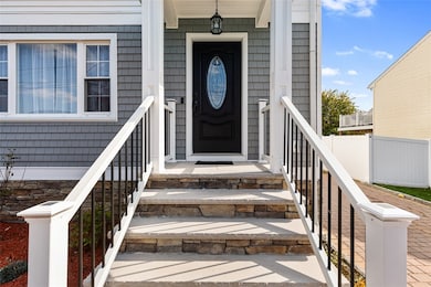 418 Dover Ave, Riverside, RI 02915 - photo 4